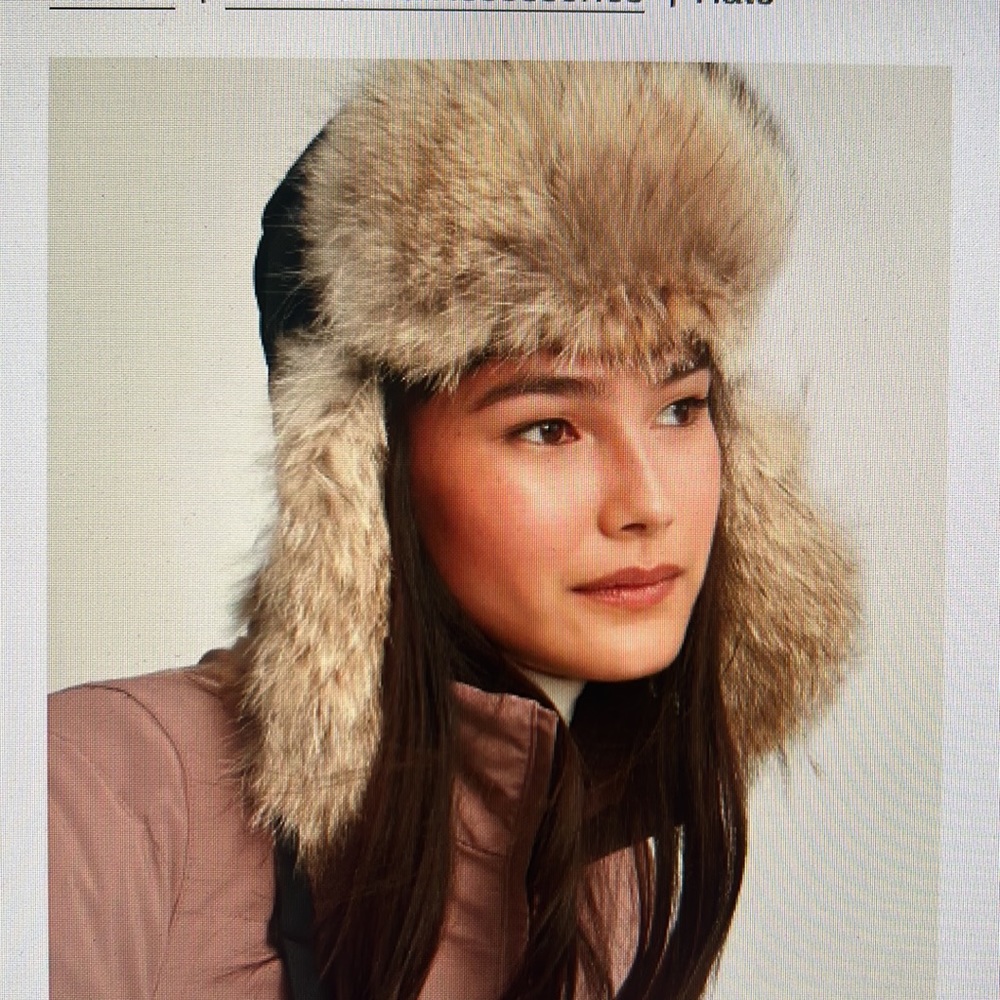 Authentic Canada Goose Aviator Hat - Worn 3x - Almost like new